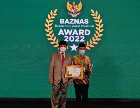 Laziswaf al Hilal Dianugerahi Penghargaan BAZNAS Award 2022