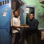 Laziswaf Pesantren al Hilal Laksanakan Program Bantuan Alat Salat ke Kampung Laut Cilacap