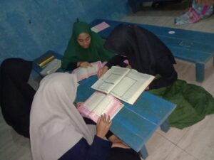 Mushaf Quran, Buku Islam & Iqra Diterima oleh TPQ di Kab. Lampung