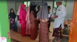 Mushaf Quran, Buku Islam, dan Iqra Telah Diterima di Lampung