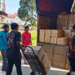 Truk Pengangkut Wakaf Quran Siap Menjajaki Wilayah Pesisir Timur Tengah Pulau Sumatera!