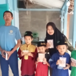 “Wakaf Quran Kampung Halaman” Oleh Seluruh Karyawan Laziswaf Pesantren Al Hilal Masih Terus Berlanjut