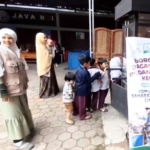 Borong Dagangan Pedagang Kecil Bersama Komunitas Sahabat Al Hilal Cimahi