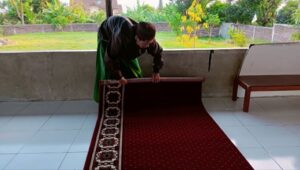 12 Meter Karpet Masjid Telah Diterima Rumah Tahfidz Al Hilal 5