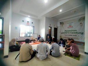 Suasana Koordinasi Pengurus dan Pengajar di Dua Pondok Al Hilal