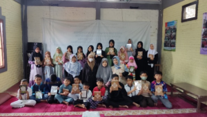 Sebar Wakaf Quran Bersama Komunitas Sahabat Al Hilal Sukasari