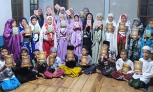 Sebar Wakaf Quran di Pulau Bali Bersama Laziswaf Al Hilal