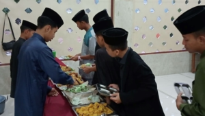 Kebersamaan dalam Berbagi Berkah, Buka Puasa Bersama di Masjid Marwah!