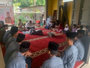 Santri Yatim dan Penghafal Al-Quran Pesantren Al Hilal Terima Bantuan dari Piti Jawa Barat