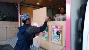 Bersama Foodtruck Dapur Berkah Takjil Gratis Kembali Meriahkan Ramadhan di Pondok Pesantren Al Hilal 3 Gegerkalong