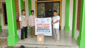 Mushaf Quran dan Iqra Telah Diterima Oleh Para Santri dan Jamaah di Kabupaten Lebak Banten