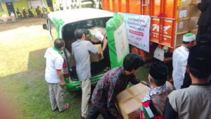 Tiba di Titik Kumpul Pertama Kabupaten Pandeglang Banten, Ribuan Mushaf Quran Pun Siap Disalurkan!