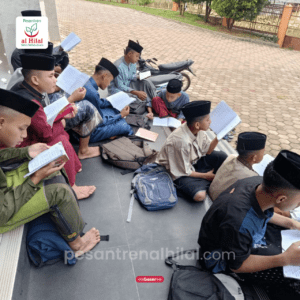 Suasana Belajar Santri Pesantren Al Hilal Cililin dalam Mempersiapkan Ujian Semester Akhir