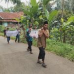 Distribusi Daging Qurban Laziswaf Pesantren Al Hilal Jangkau Masyarakat Dhuafa di Wilayah Cibitung