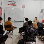 Mengenal Mustholahul Hadis, Materi Belajar Malam yang Senantiasa Disampaikan Asatidz Pesantren Al Hilal 3 Cipadung