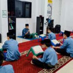 Terima Kasih Orang Baik! Inilah Suasana Buka Puasa Bersama Santri Pesantren Al Hilal