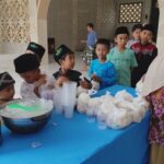 Nasi Berkah Gratis untuk Jamaah Shalat Jumat Masjid Marwah Pesantren Al Hilal 1 Cililin Kembali Disalurkan!