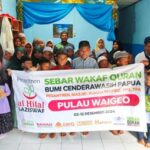 Ekspedisi Sebar Wakaf Quran Papua Menebar Cahaya Quran di Waisei