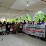 Memasuki Pedalaman Kokas, Kabupaten Fakfak Inilah Perjalanan Ekspedisi Sebar Wakaf Quran Papua