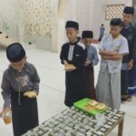 Suasana Santri Pesantren Al Hilal Ketika Sahur untuk Menjalankan Puasa Sunnah Kamis