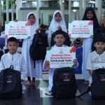 Tebar Senyum Muharram 1447 Hijriyah, LAZISWAF Pesantren Al Hilal Hadirkan Buka Puasa Asyura dan Paket Perlengkapan Sekolah untuk Anak Yatim Dhuafa