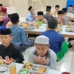 Dapur Berkah Salurkan Hidangan Berbuka Puasa ke Pesantren Al Hilal 1 Cililin