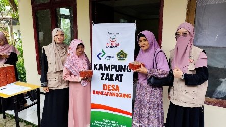 A group of women standing next to a sign

AI-generated content may be incorrect.