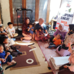 Penyaluran Pemberian Makanan Tambahan (PMT) Kampung Zakat Desa Rancapanggung
