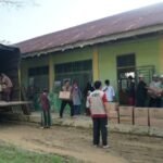 Lembaga Amil Zakat Al Hilal Salurkan Quran dan Sembako ke Aceh