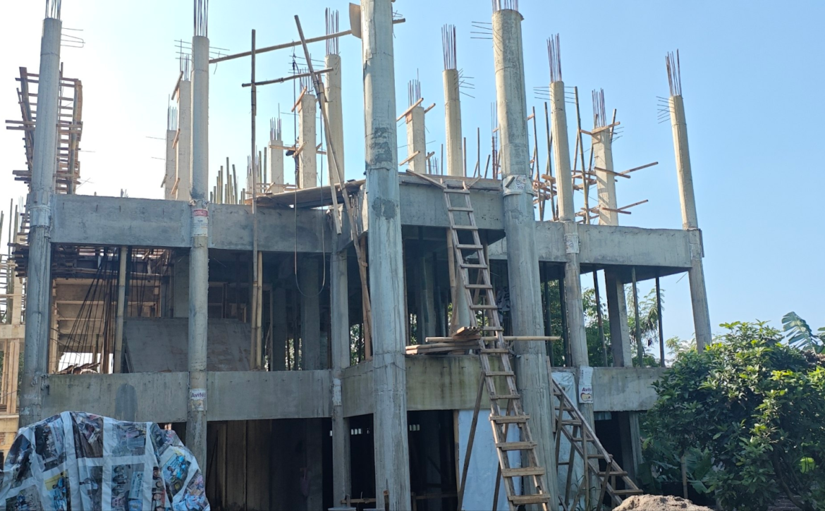 Pelepasan Bambu Blandar di Lantai 2 Telah Selesai, Kemajuan Pembangunan Asrama Santri Cibiru Per 15 April 2026