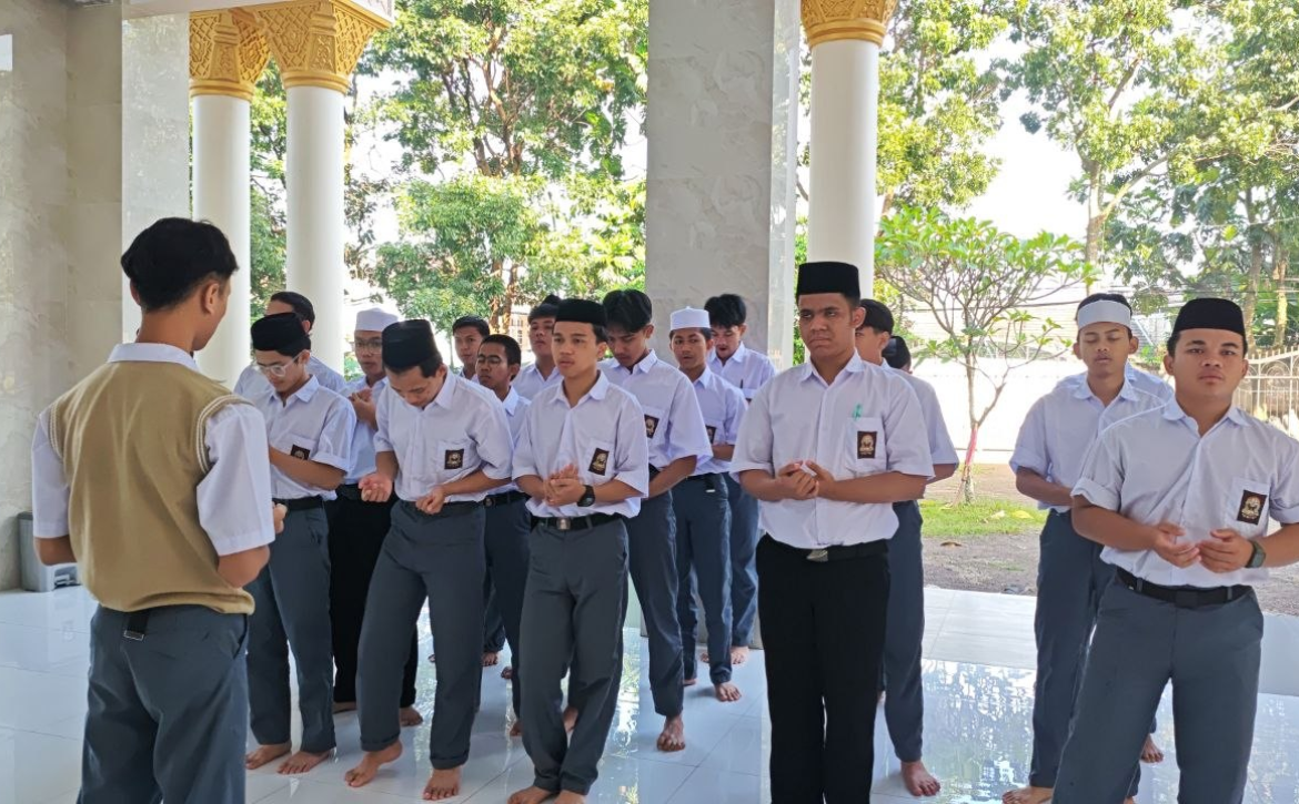 Pesantren sebagai Rahim Peradaban: Membangun Harapan, Melahirkan Generasi Qur’an