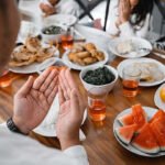 Keutamaan Memberi Hidangan Berbuka untuk Orang yang Berpuasa