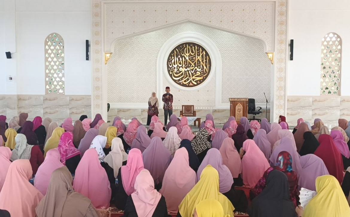 Antusias 350 Jamaah, Pengajian Majelis Taklim Al Hilal Cibiru Jadi Ajang Ilmu dan Silaturahmi