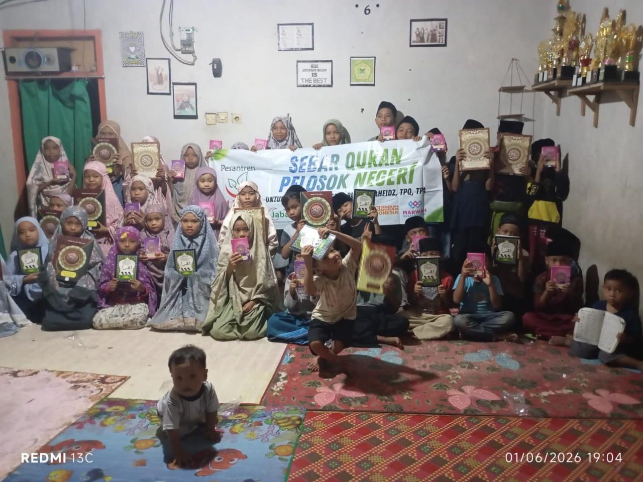 Alhamdulillah, Laziswaf Al Hilal Kembali Hadirkan Mushaf Al-Qur'an untuk Saudara Muslim di Pelosok Negeri