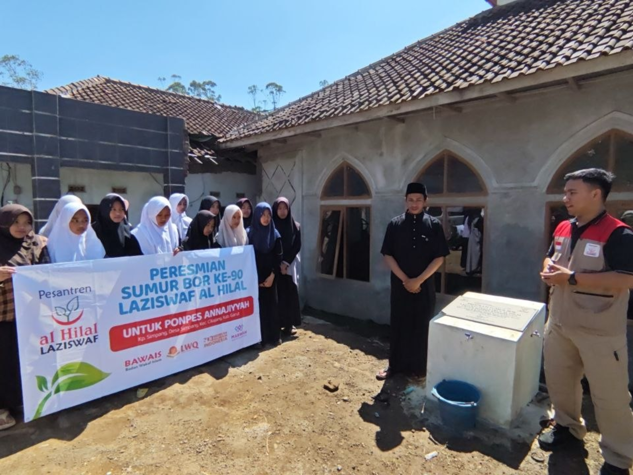 Alhamdulillah, Sumur Bor untuk Pondok Pesantren Annajiyyah Diresmikan