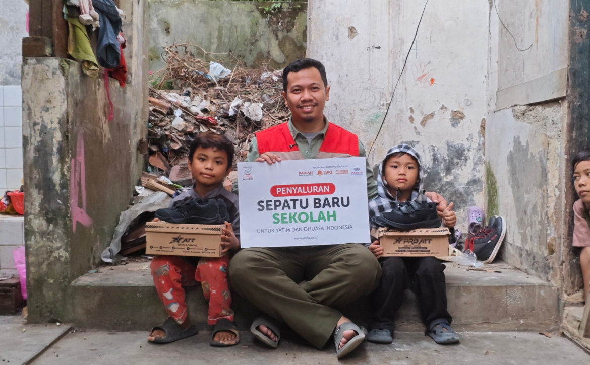 Alhamdulillah, Bantuan Sepatu Sekolah Baru Hadir untuk Anak Yatim dan Dhuafa di Bandung Barat