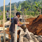 Pembangunan Masjid Komplek Pesantren Al Hilal untuk Para Pengajar Al-Qur'an Terus Berjalan, Fokus Pada Pengecoran