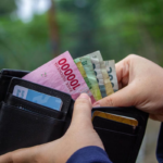 Sudah Wajib Zakat? Yuk Jangan Tunda Menunaikan Zakat Penghasilan
