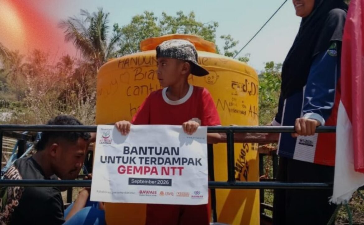 Bantuan Air Bersih untuk Penyintas Gempa NTT, LAZISWAF Al Hilal Salurkan 3300 Liter