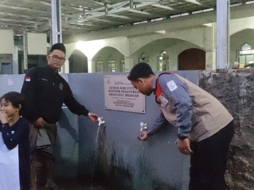 Sedekah Kain Kafan Kembali Disalurkan di Pelosok Kabupaten Garut