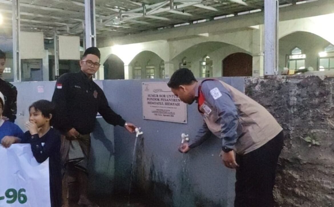 Sedekah Kain Kafan Kembali Disalurkan di Pelosok Kabupaten Garut