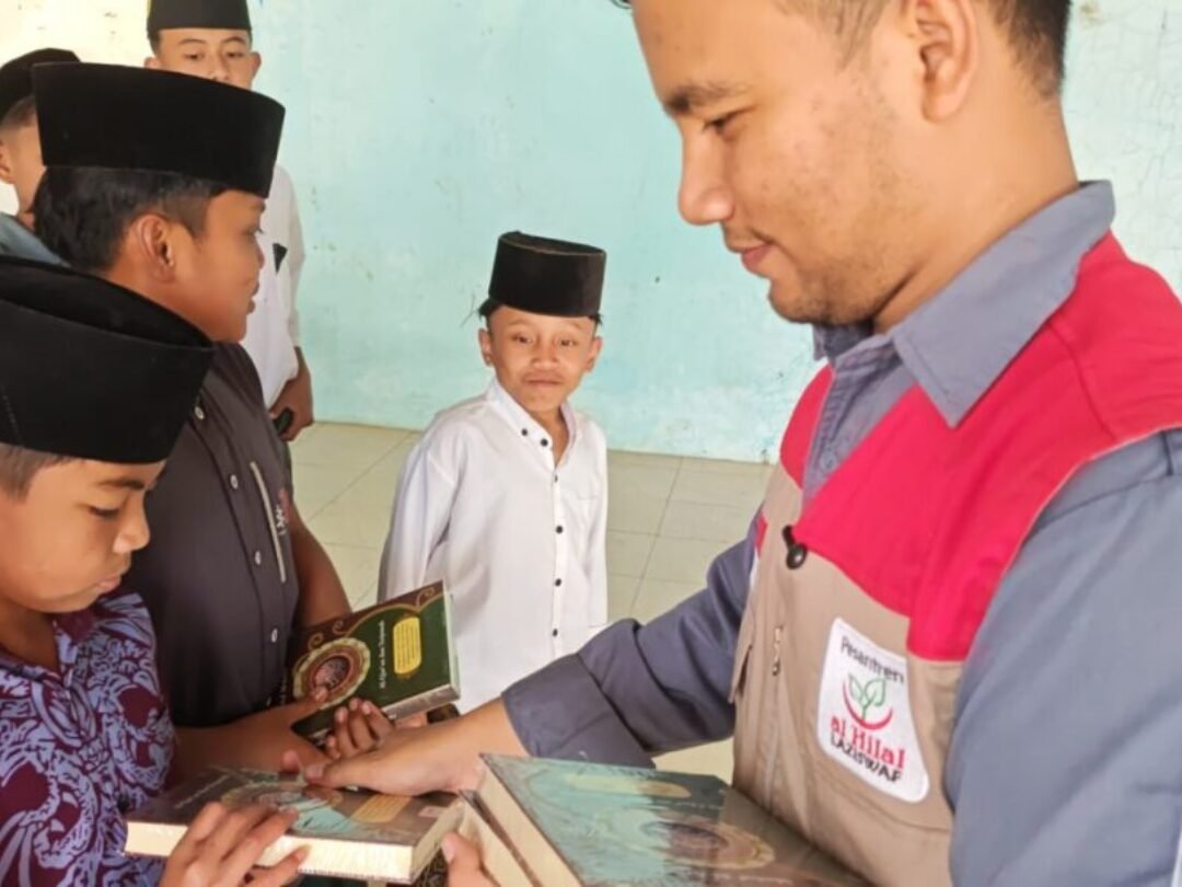 4 Dus Al Quran untuk Pondok Pesantren Al Faruq, Hadirkan Semangat Baru untuk Para Santri