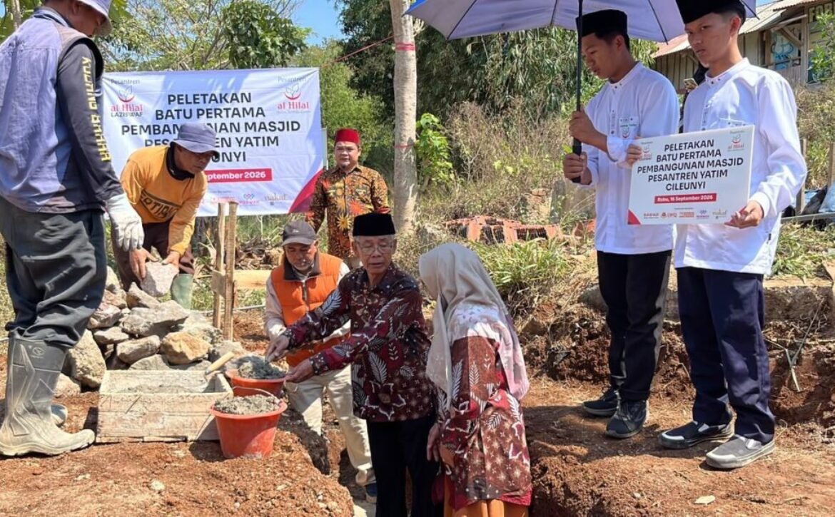 Satu Langkah Awal! Peletakan Batu Pertama Pembangunan Masjid Pesantren Yatim Al Hilal Telah Dilaksanakan
