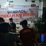 Manfaat Mengalir Deras! 6.000 Liter Air Bersih Disalurkan untuk Warga Cimahi Tengah