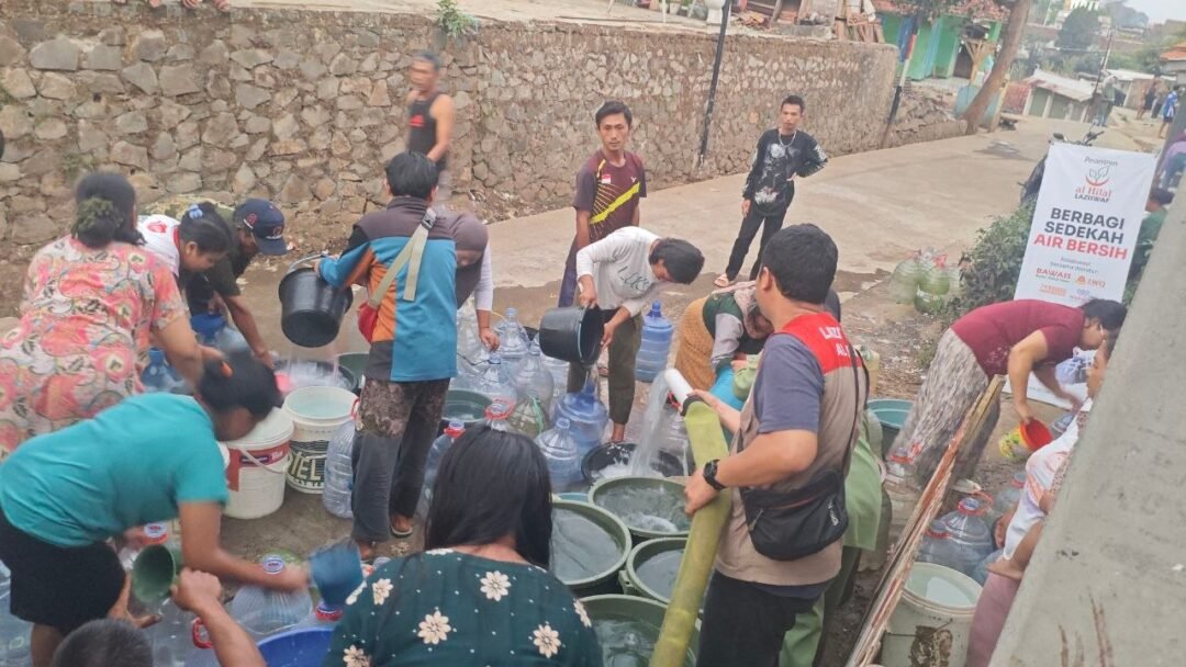 7.000 Liter Air Bersih Disalurkan untuk Warga Desa Cilame, Ikhtiar Ringankan Dampak Kekeringan