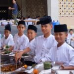 Hukum Sedekah Online Menurut Syariah: Sah atau Tidak?